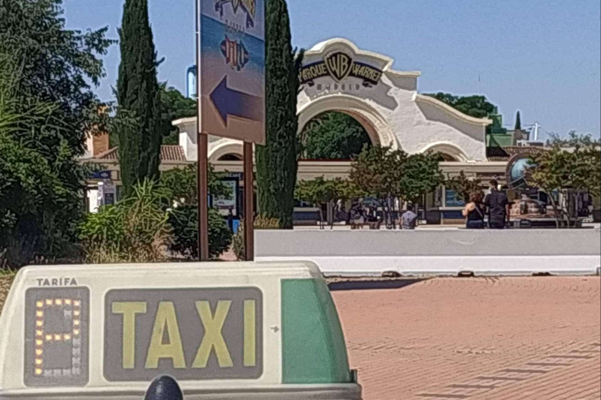 Servicios de transfer Madrid Parque Warner