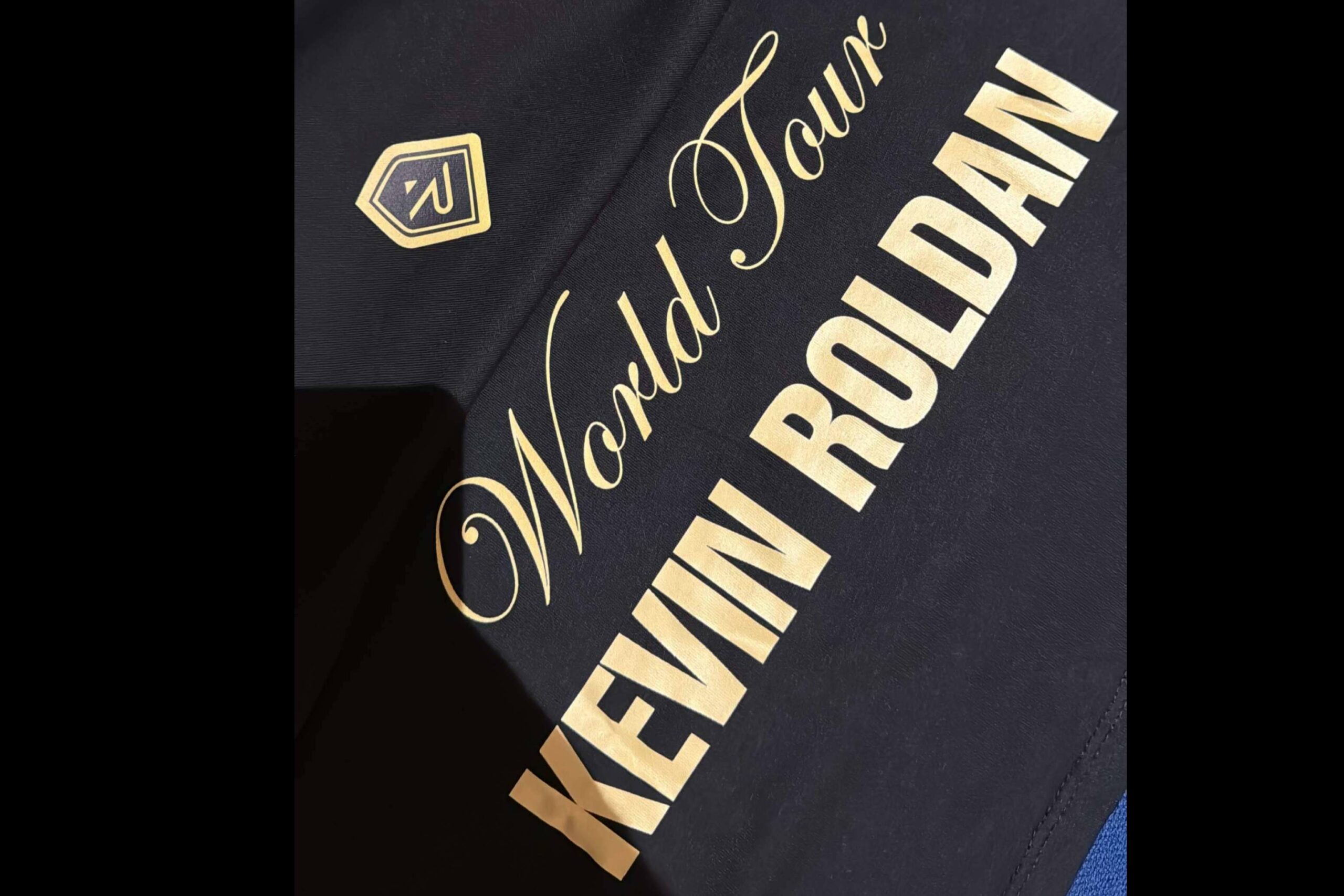 Rotherz y Kevin Roldán; cuando el estilo y el talento se unen en el escenario