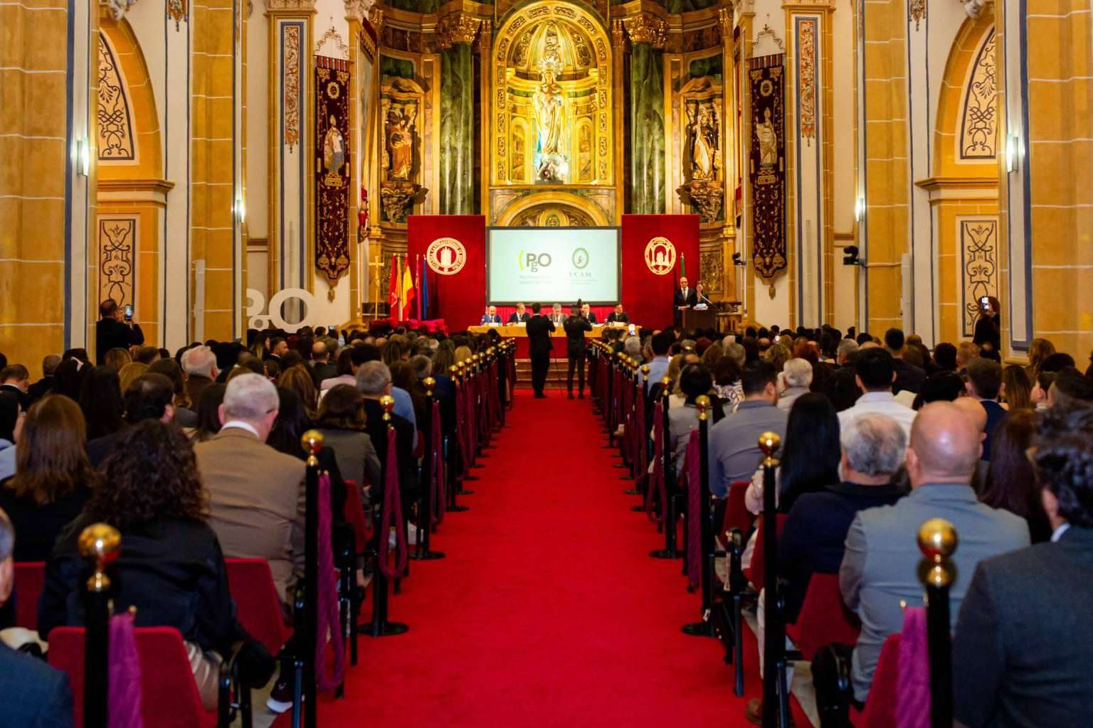 PgO UCAM celebra la graduación de sus alumnos con unas jornadas científicas