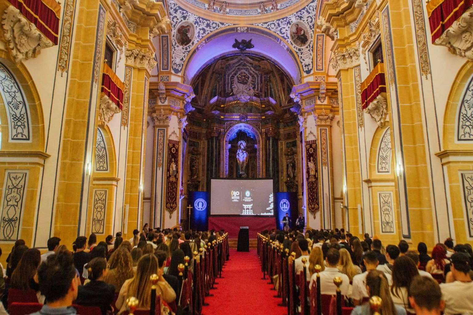 PgO UCAM ofrece a los odontólogos formación especializada