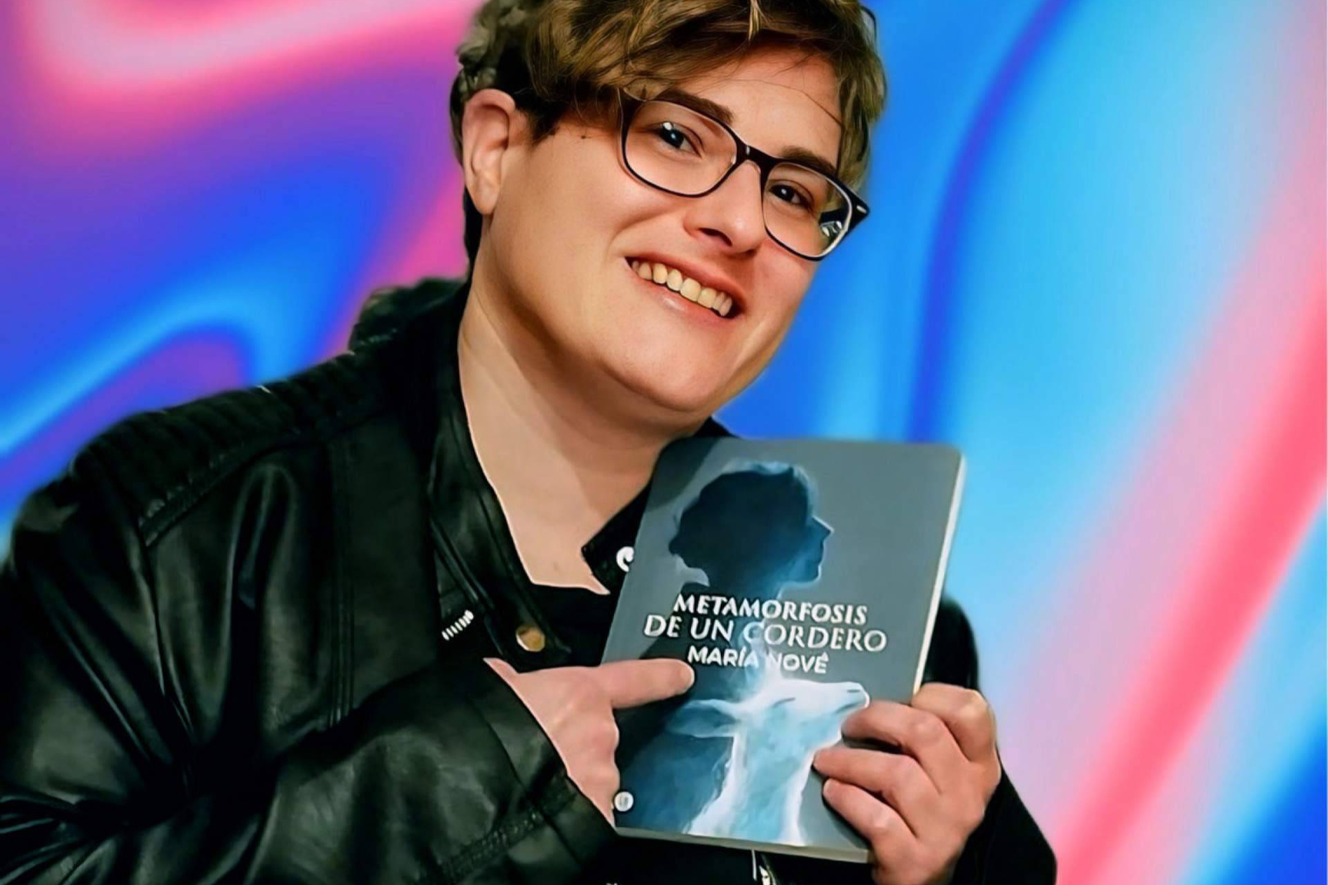 Metamorfosis de un cordero, el nuevo poemario de María Nové